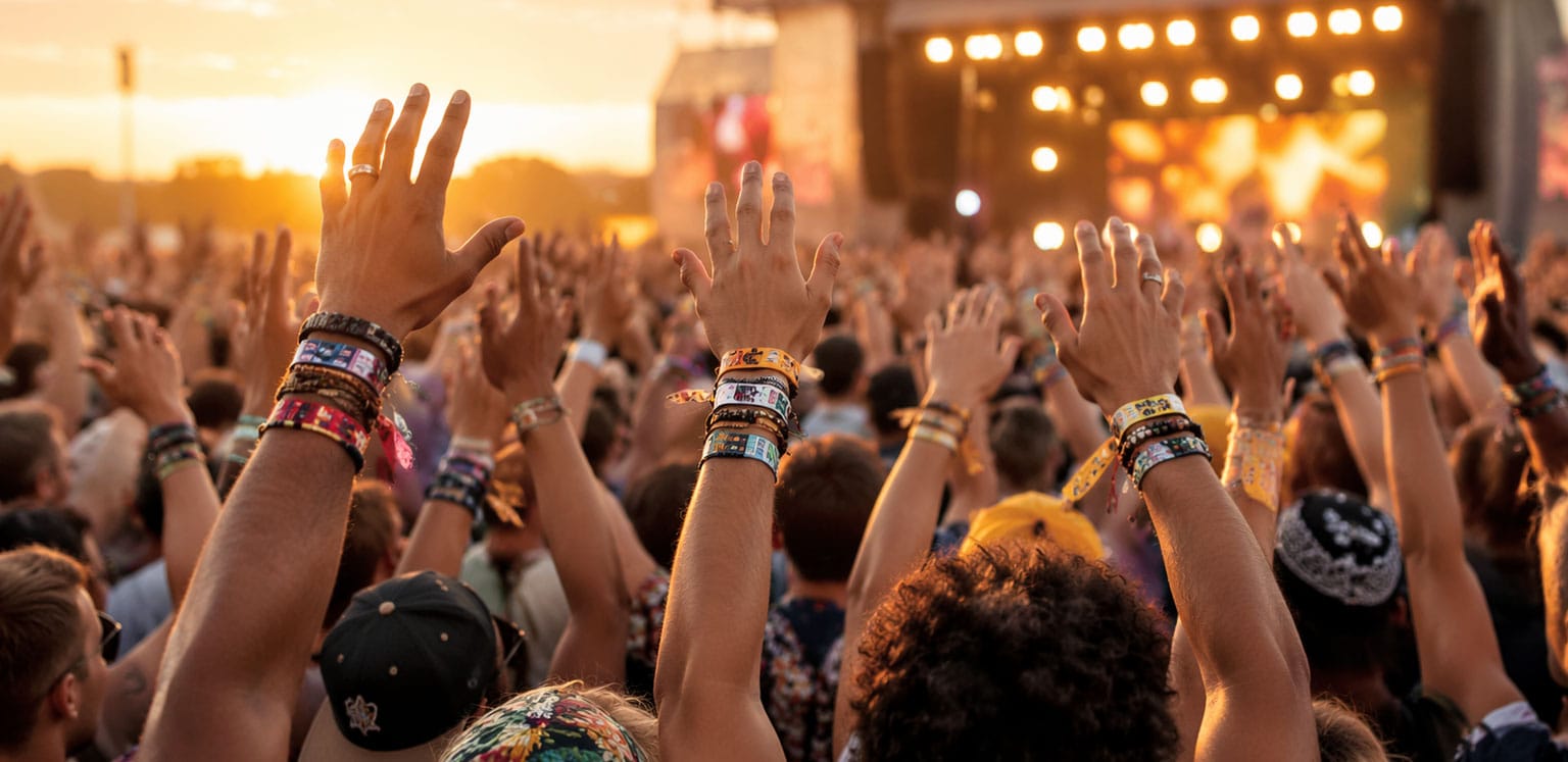 Wristbands for events: Best types for entry security, VIP branding, multi-day access & promotions